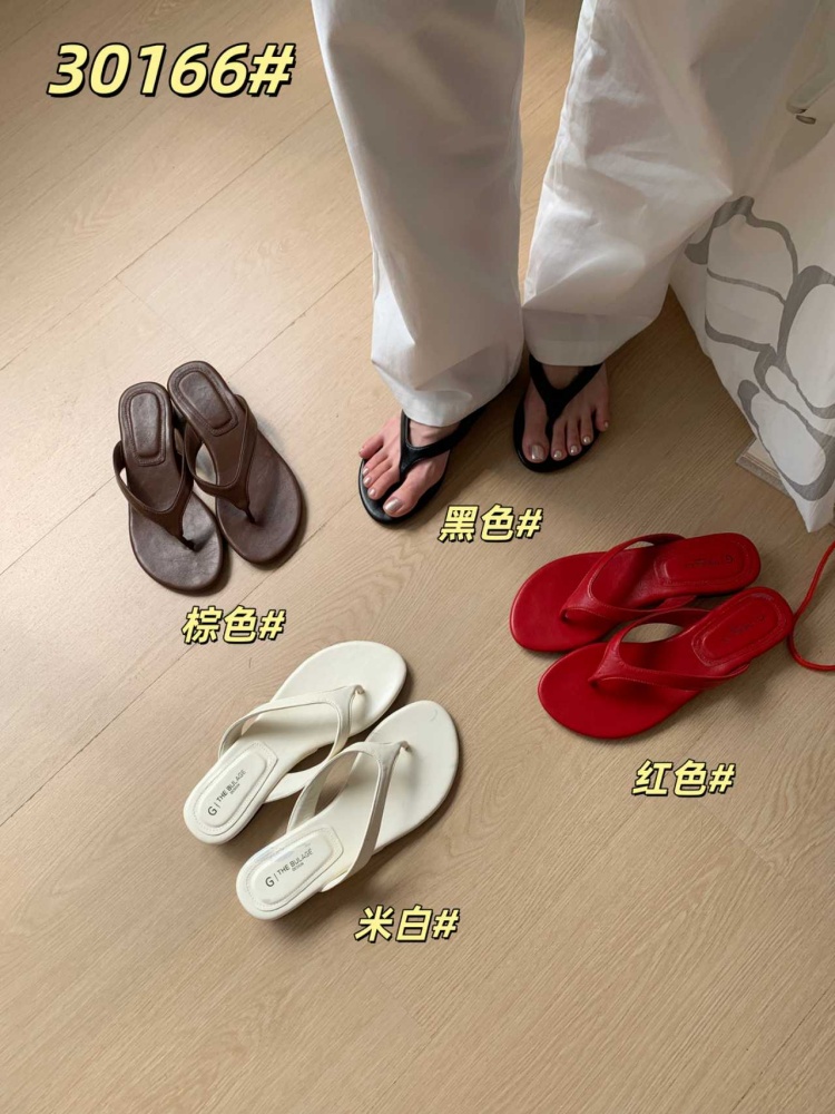 2026 New Summer Fairy Style Women's Flip Flops 3cm Wedge Toe Separator Slippers